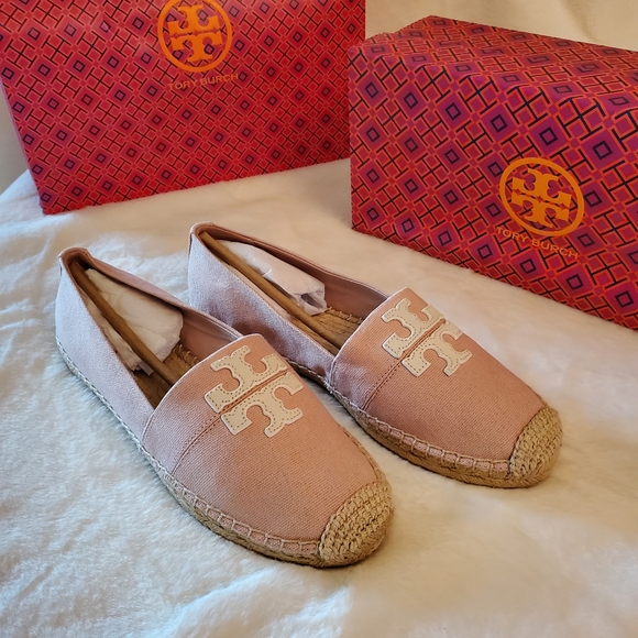 Tory Burch Shoes - TORY BURCH NEW! Fabulous TORY BURCH Weston Flat Espadrille